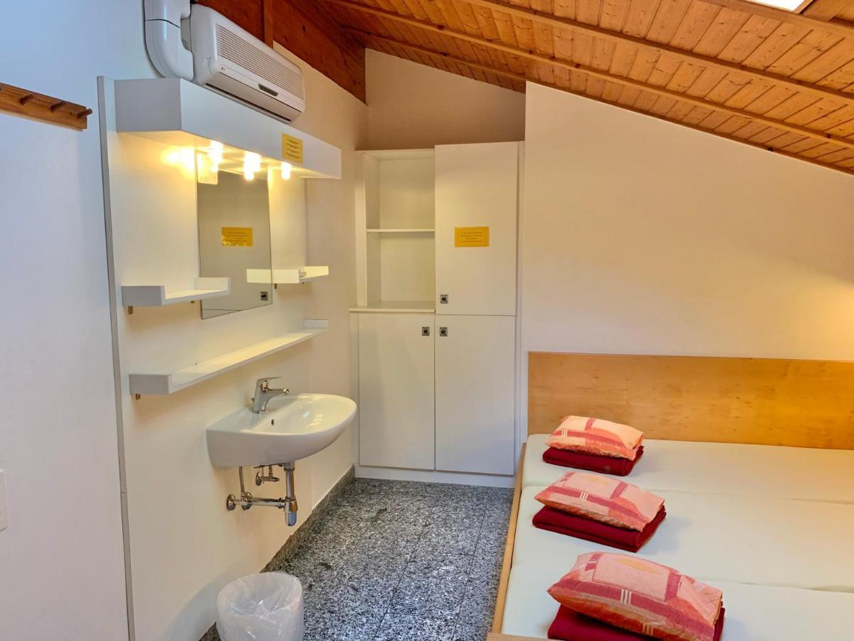 Hotel&Hostel Montarina Lugano Bagian luar foto