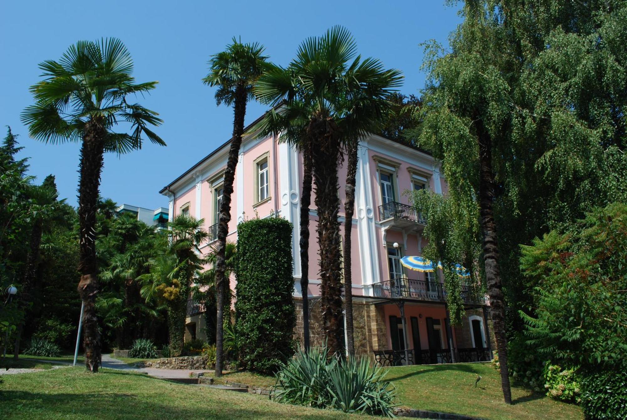 Hotel&Hostel Montarina Lugano Bagian luar foto