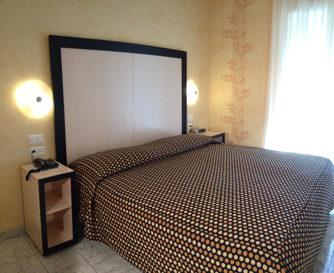 Hotel&Hostel Montarina Lugano Bagian luar foto
