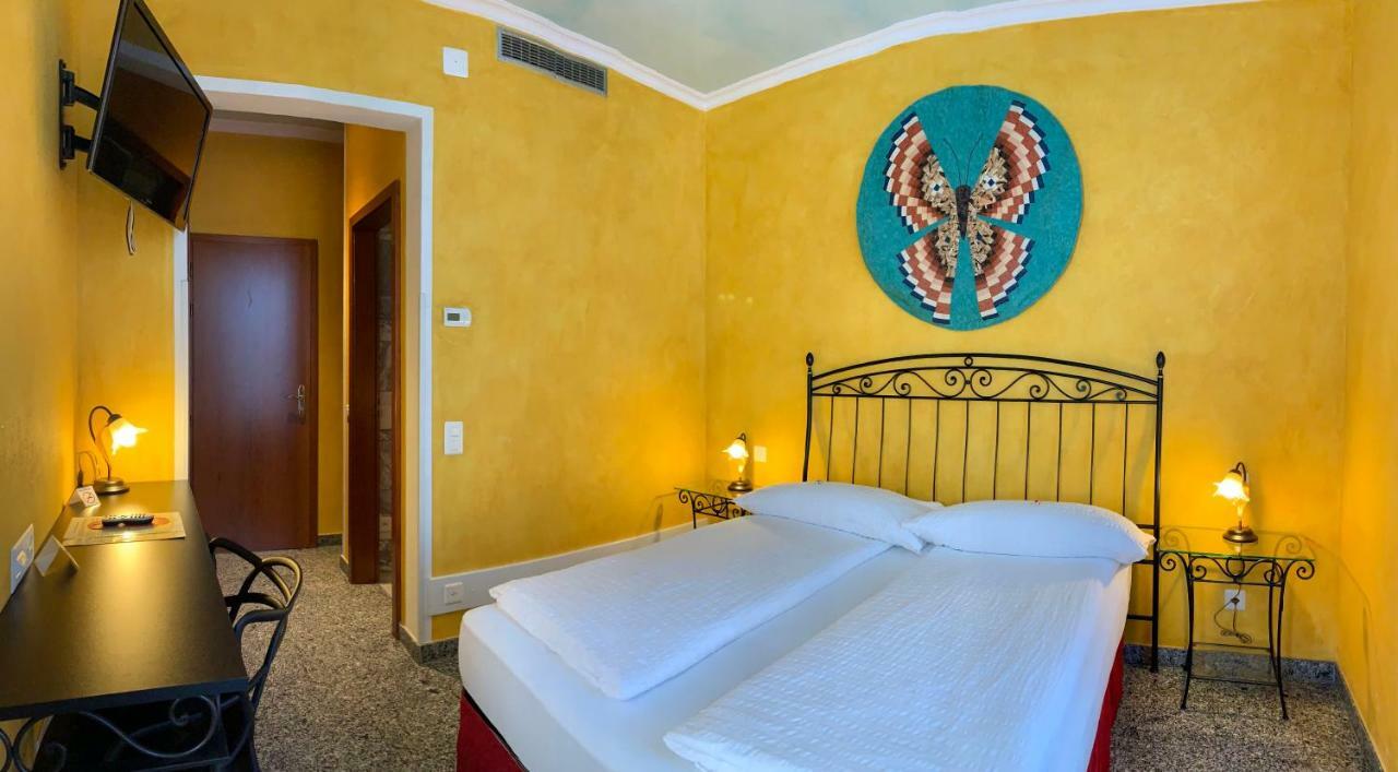 Hotel&Hostel Montarina Lugano Bagian luar foto